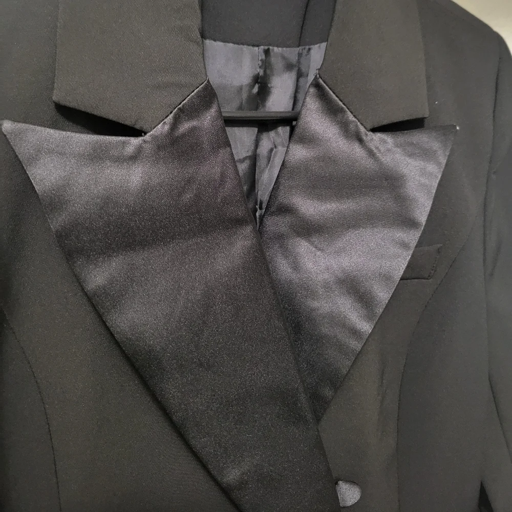 JustFab black women's small blazer - Picture 4 of 8